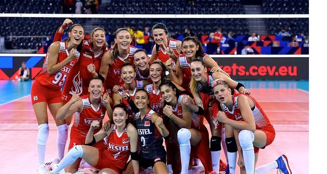 voleybol-kadin-milli-takimi.jpg