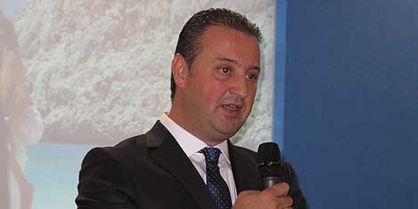 wtm-2012-tolga.jpg wtm-2012-tolga.jpg