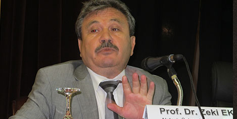 zekieker1.jpg zekieker1.jpg